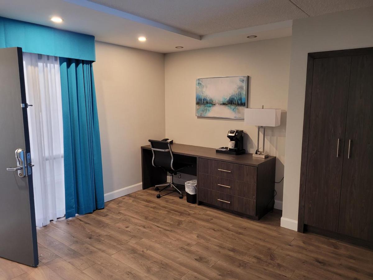 Hotel Western Laval-montreal & Conference Centre